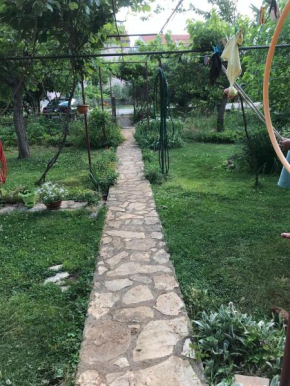  Green Quiet Apartments  Водице